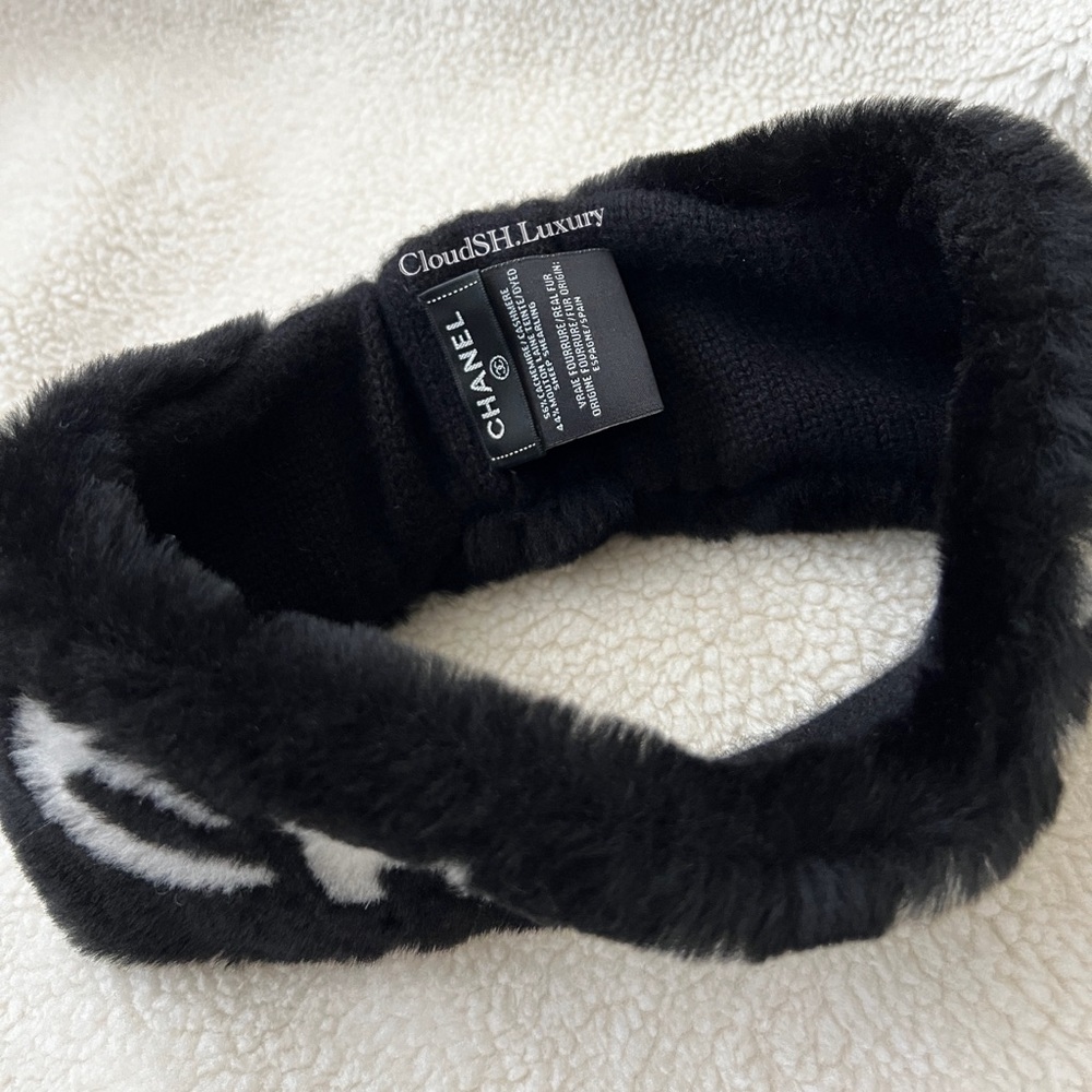 Auth Chanel Black Logo Shearling Headband -Excellent Condition - Picture 6 of 11